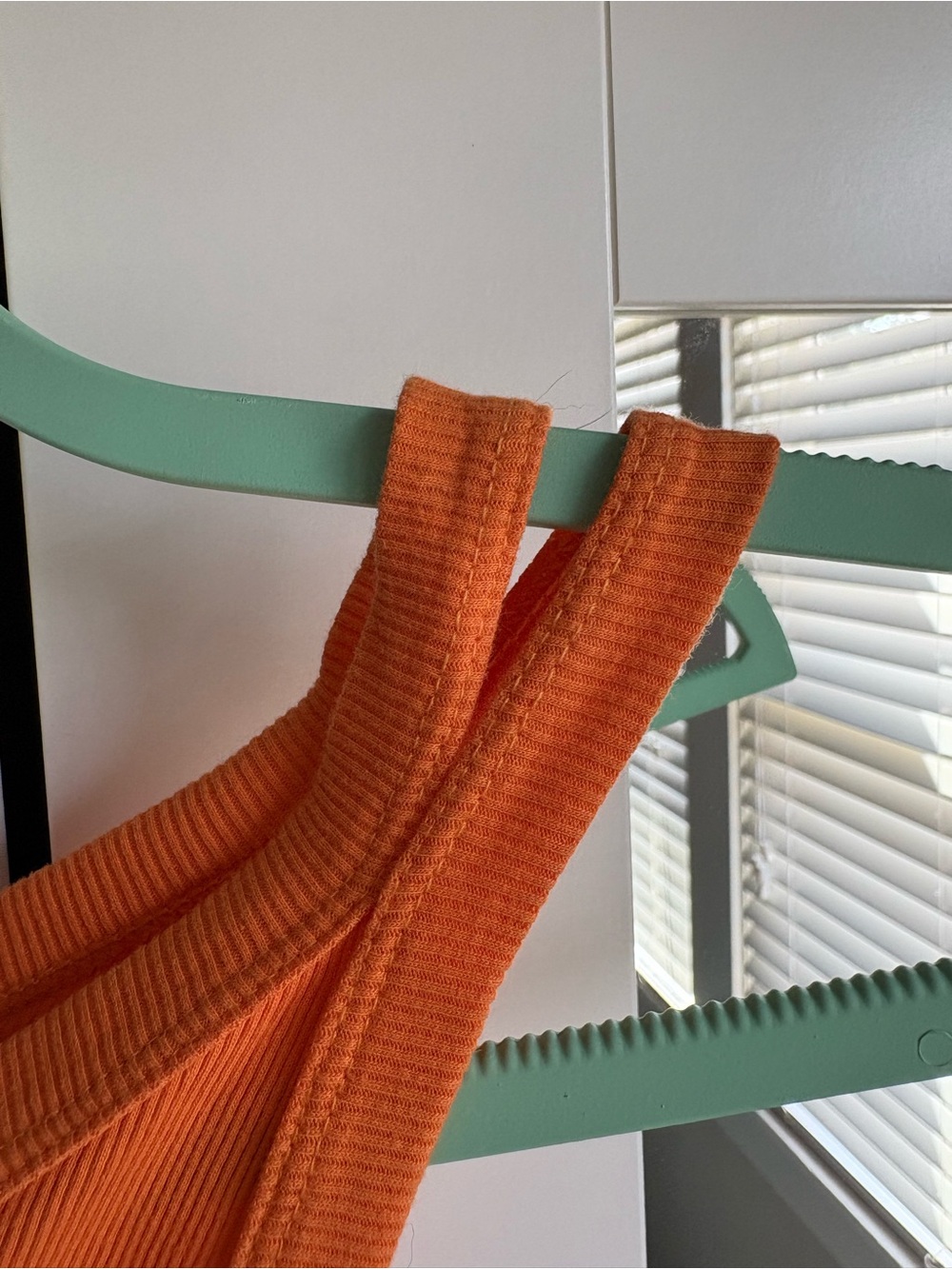One-Shoulder Orange Ribbed Tank Top - Picture 2 of 3